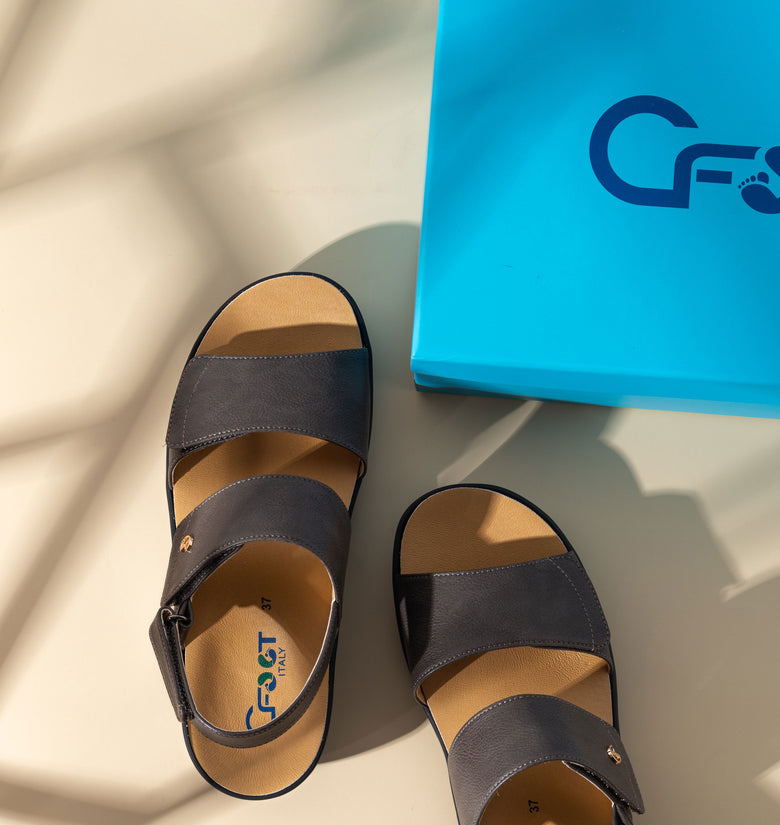 Comfortable  Leather  Sandal - TANTA