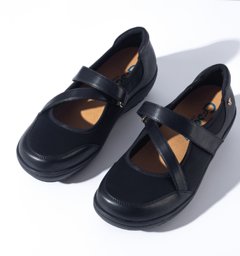 Comfortable Women's Casual Shoes - MONTI